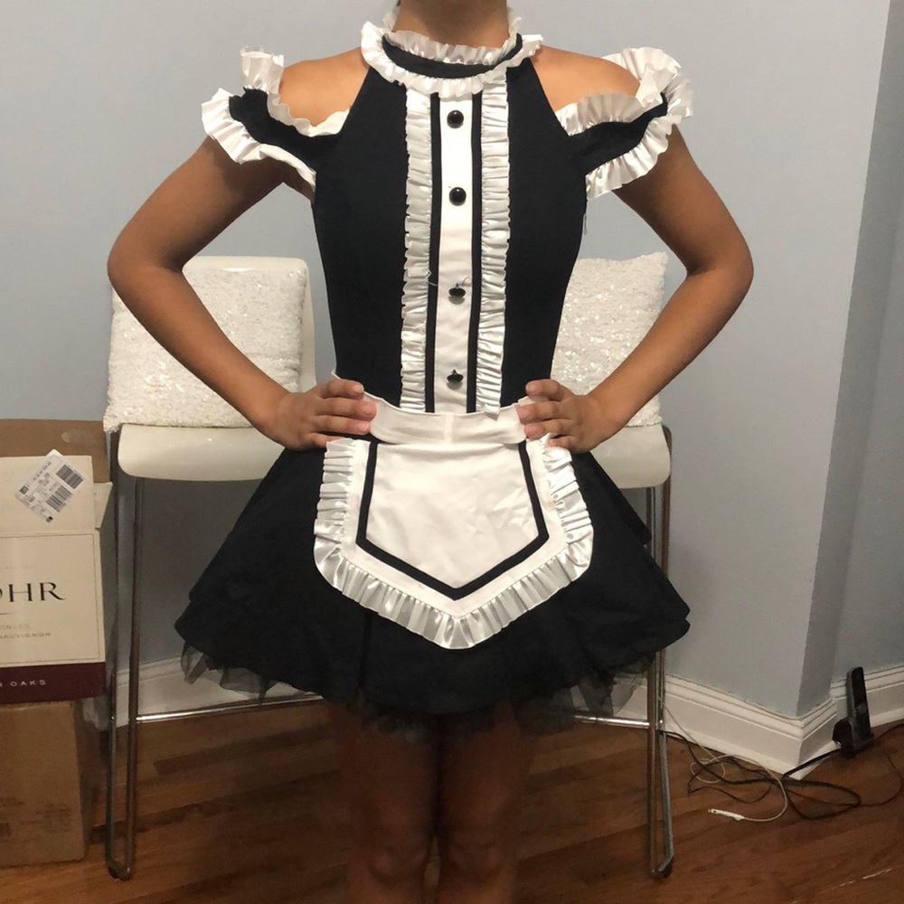 Maid housekeeper costume